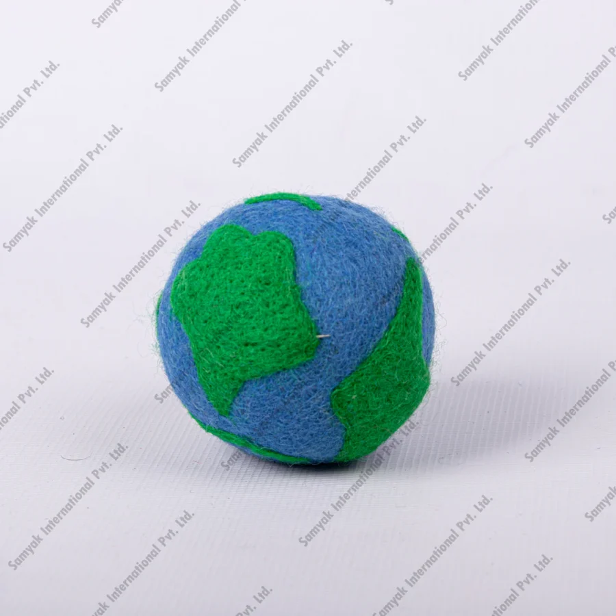 Earth Designed Felt Dryer Ball | Handmade Wool Dryer Ball | Eco-Friendly Reusable Laundry Softener | Natural Wool Eco Laundry Ball